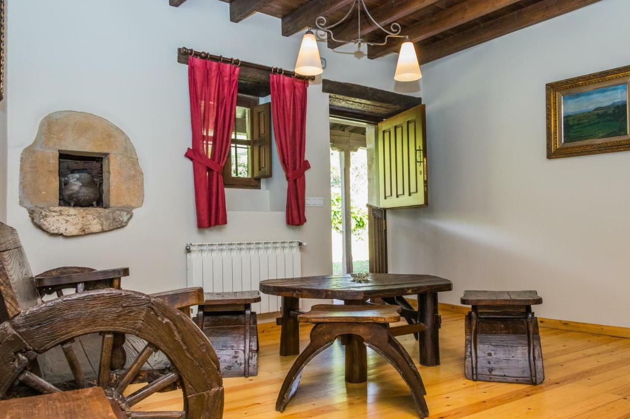 Casa De Aldea El Navaron Кофинио Экстерьер фото